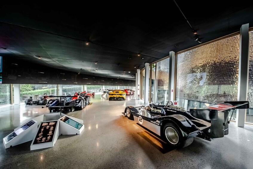 Picture 20 for Activity Parma: discover motorsport excellence at Dallara Academy