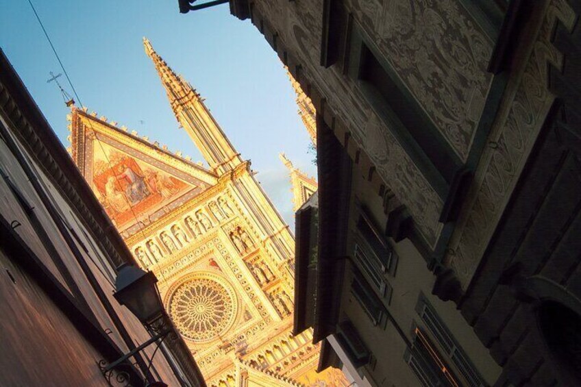 Evening light on Orvieto cathedral
