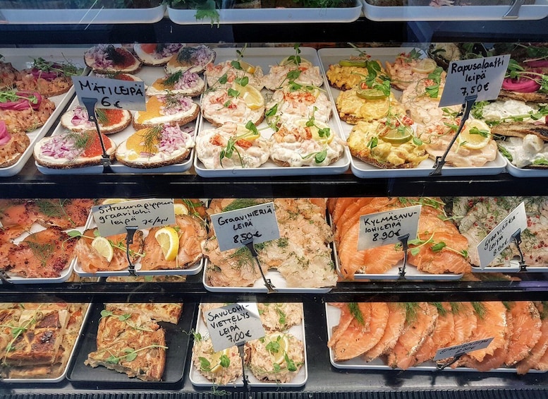 Helsinki: Private Culinary and Culture tour