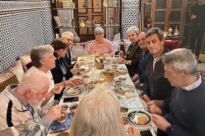 Moroccan Lunch or Dinner with Henna in a Traditional Riad in Fes