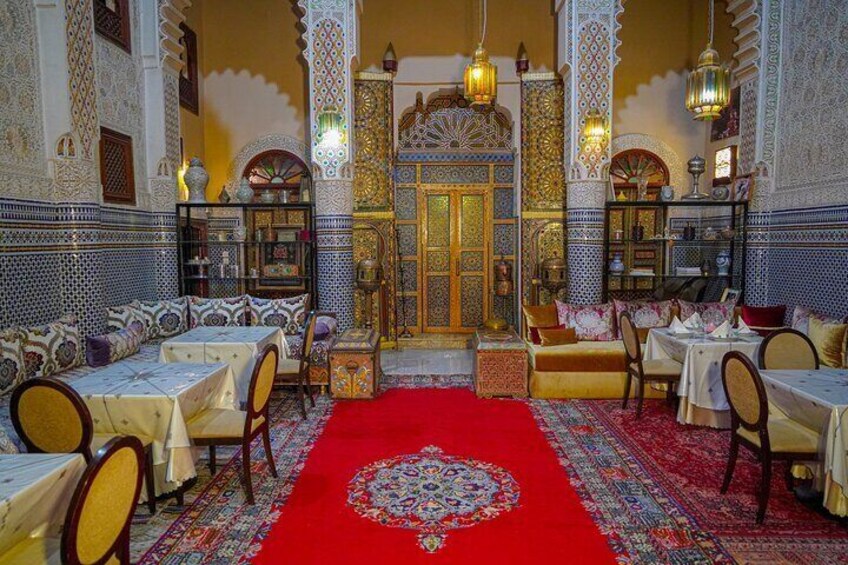 Moroccan Lunch or Dinner with Henna in a Traditional Riad in Fes