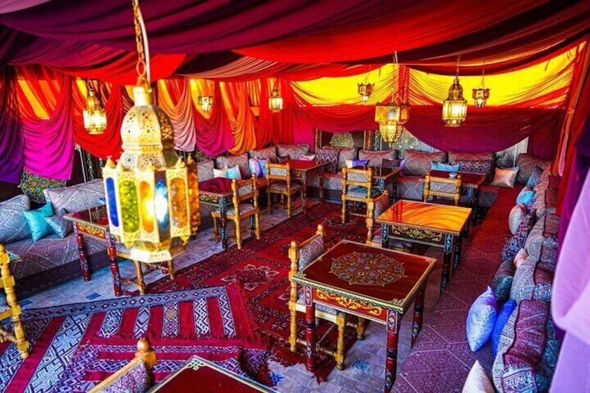 Moroccan Lunch or Dinner with Henna in a Traditional Riad in Fes