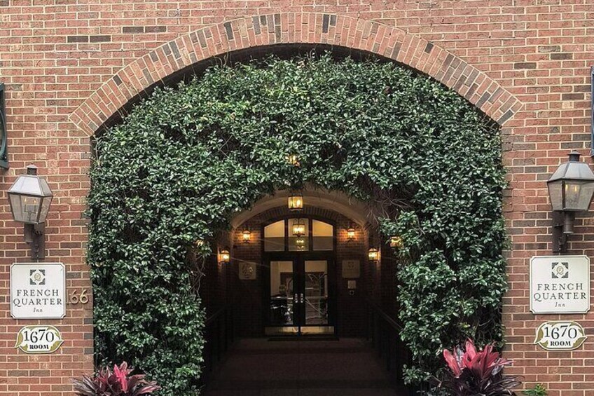 Charm of Charleston History and Sights Private Tour