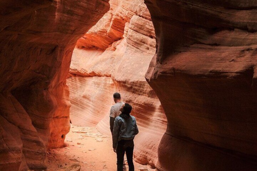 Peekaboo Slot Canyon Adventure