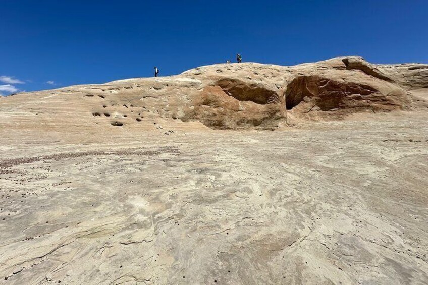 Wahweap Potholes Private Kayaking and Hike at Lake Powell