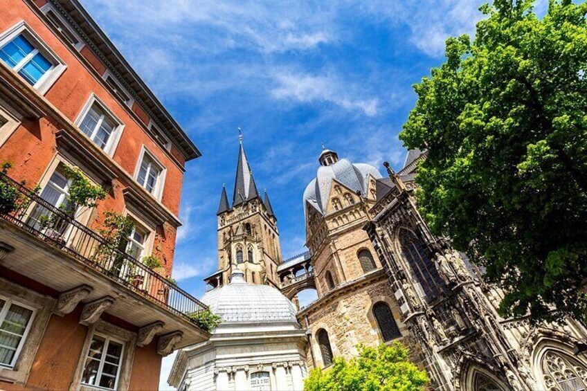 Best Intro to Aachen in 2 hours with a Local