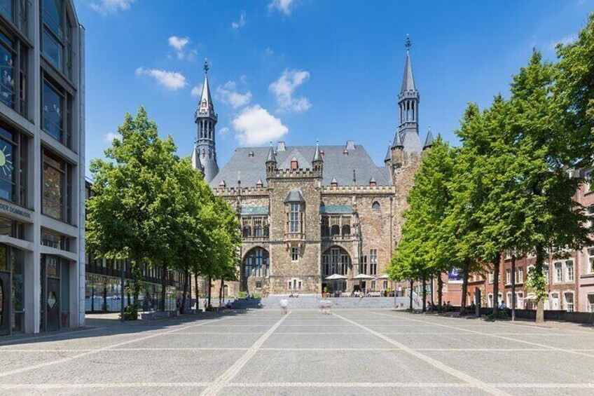 Best Intro to Aachen in 2 hours with a Local