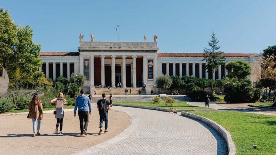 National Archaeological Museum Interactive Family Tour and Game