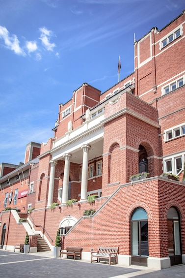 Cricket Stadium, Kia Oval Grounds exterior