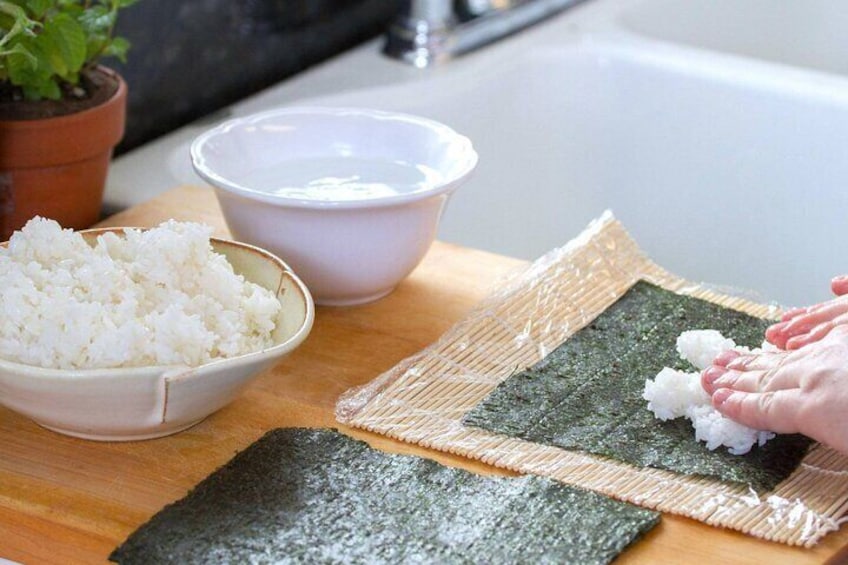 Hands-On 2-Hour Sushi Cooking Class in Columbus