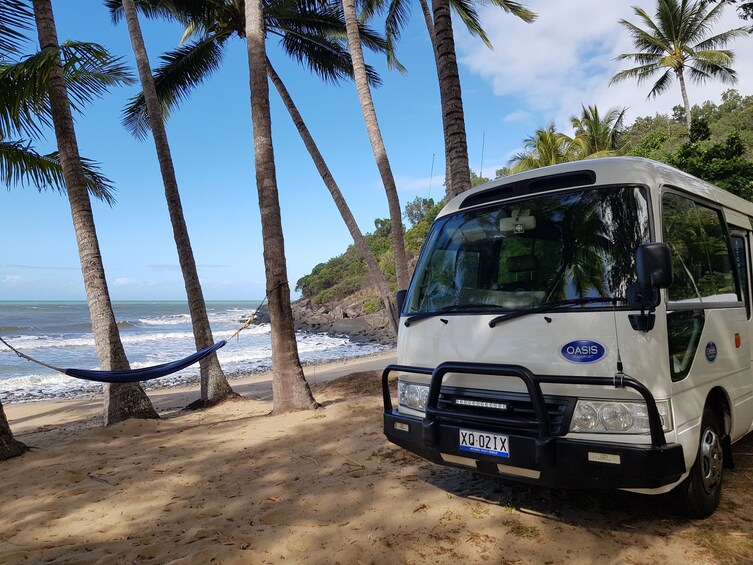 Cairns - Port Douglas Shuttle Bus Service