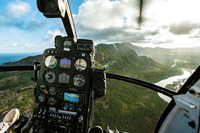 50 Minute Doors-Off Kauai Helicopter Tour