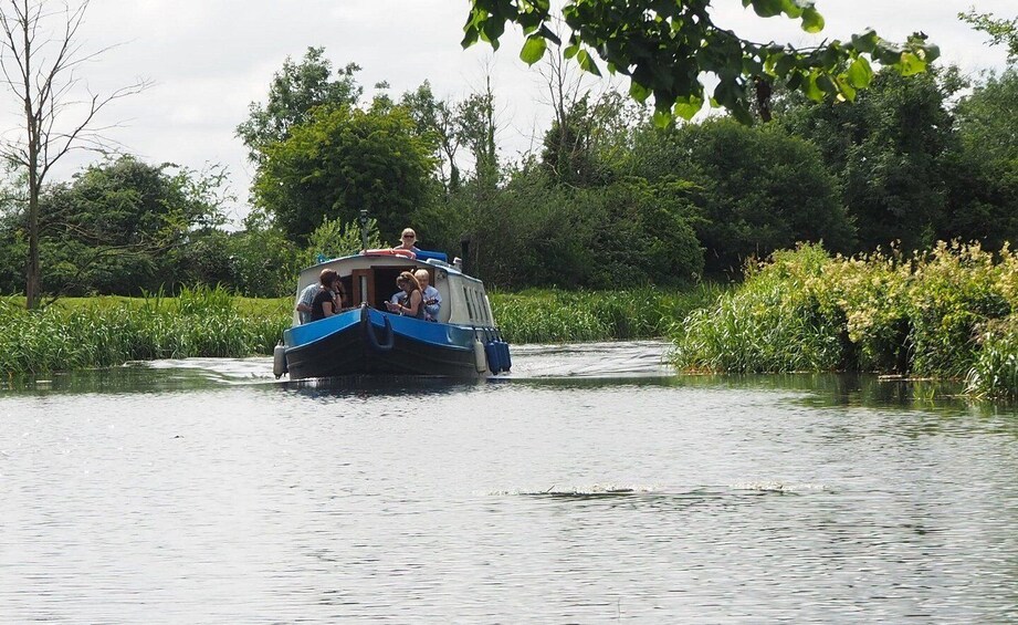 Kildare: Digby Lock Cruise