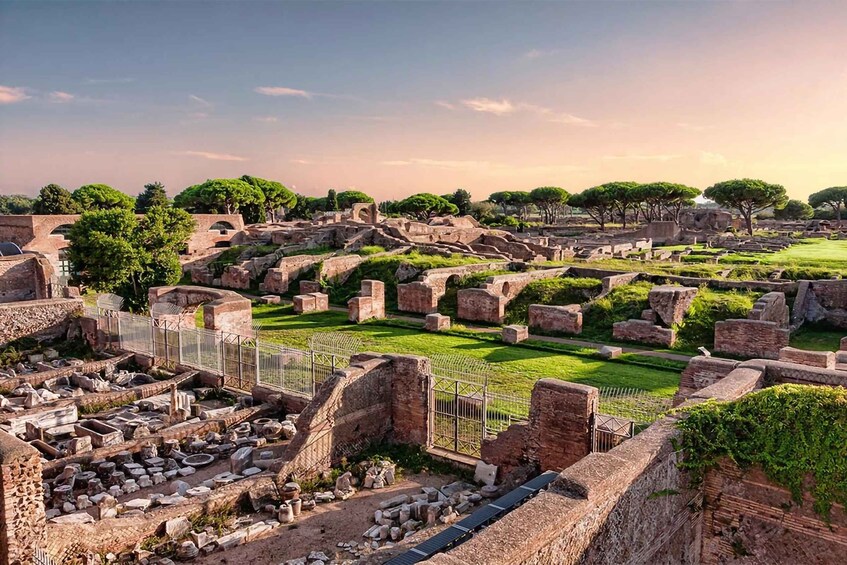 Picture 3 for Activity "The small Pompeii in Rome" - Ancient Ostia Private Tour