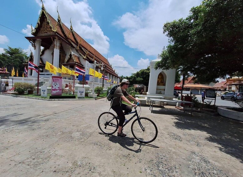Picture 12 for Activity Ayutthaya: Colorful of Ayutthaya bicycle tour
