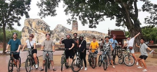 Ayutthaya: Colorful of Ayutthaya bicycle tour