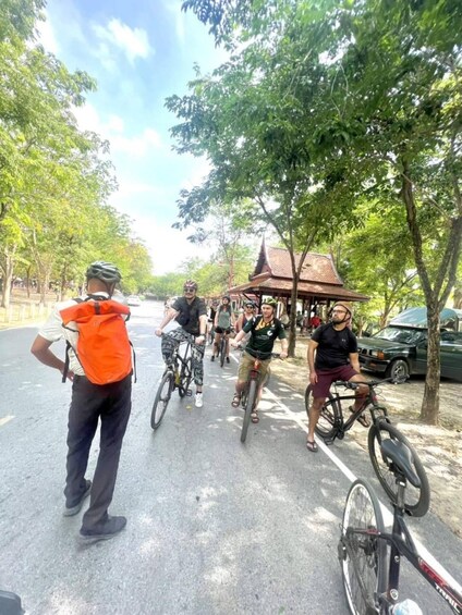 Picture 3 for Activity Ayutthaya: Colorful of Ayutthaya bicycle tour