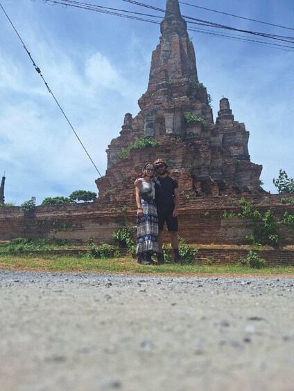 Picture 1 for Activity Ayutthaya: Colorful of Ayutthaya bicycle tour>Slow ride