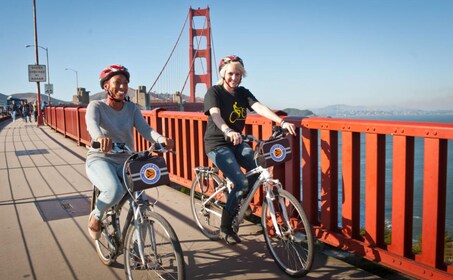 Alcatraz & Self-Guided E Bike- Saman päivän lippu & elämyspaketti