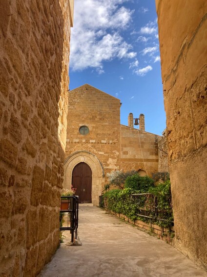 Picture 13 for Activity E-Bike Tour & Street Food in the Historic Center Of Agrigento
