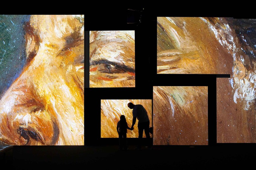 Picture 2 for Activity National Portrait Gallery Unframed: Stories Brought to Life
