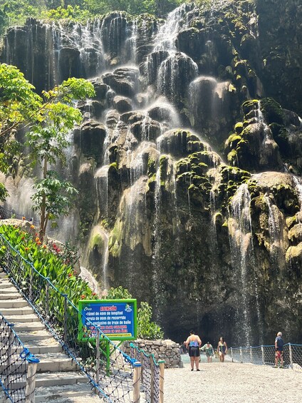 Nature Experience at Blue Hot Springs of Tolantongo Caves