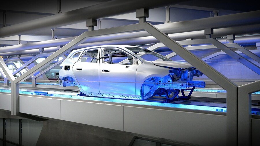 Leipzig: Exclusive BMW & MINI Behind-the-Scenes Factory Tour