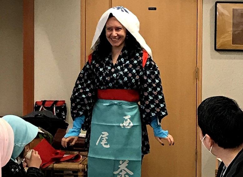Nishio: Matcha Factory Tour with Tea Tasting