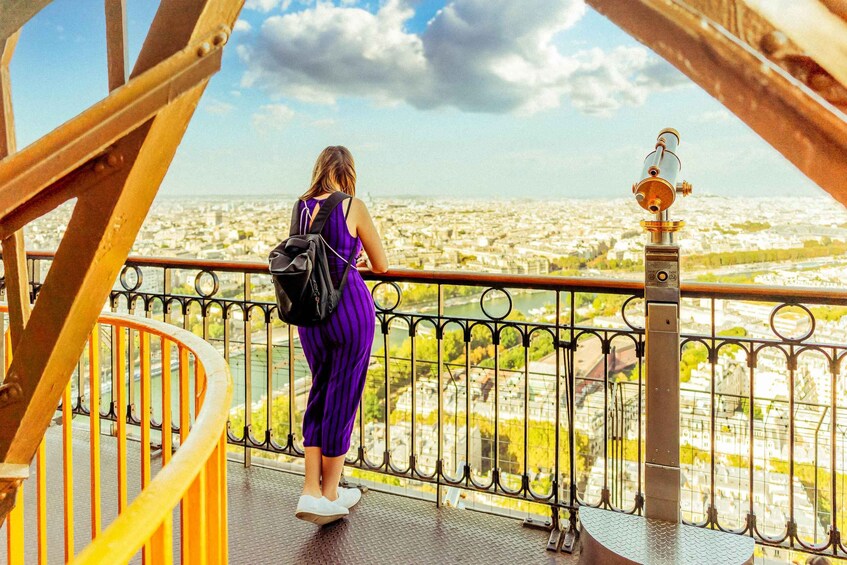 Picture 1 for Activity Paris: Seine River Cruise & Eiffel Tower Access