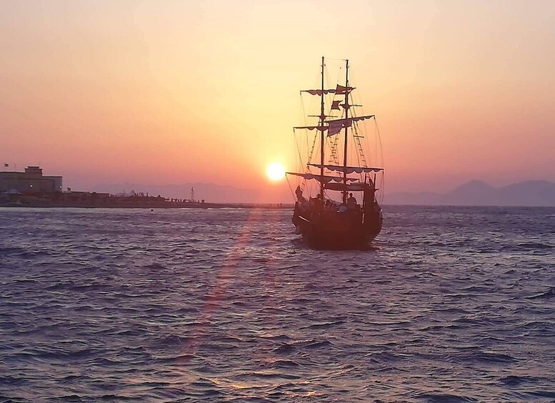 Rhodes: 1-hour Sunset Cruise on an 18th-Century Boat
