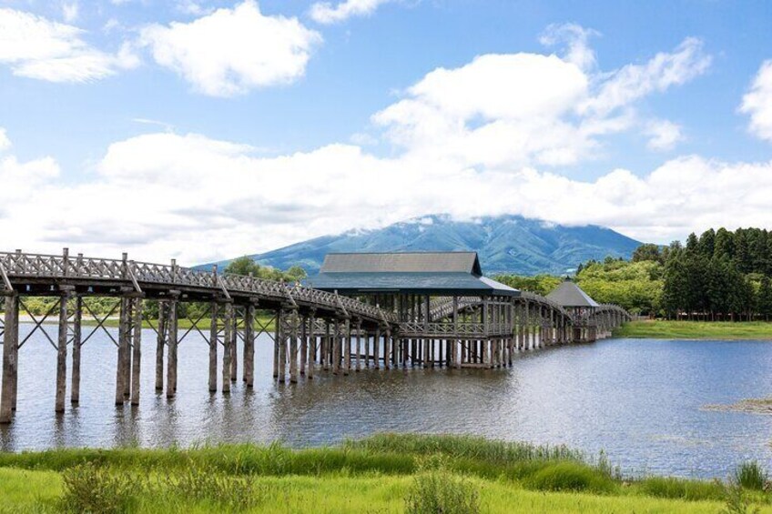 Tsurunomai Bridge