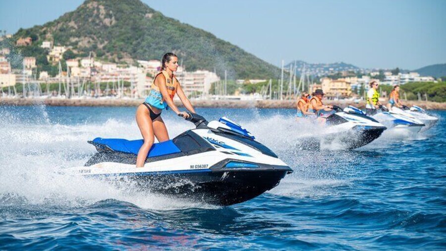 JET SKI CANNES MANDELIEU