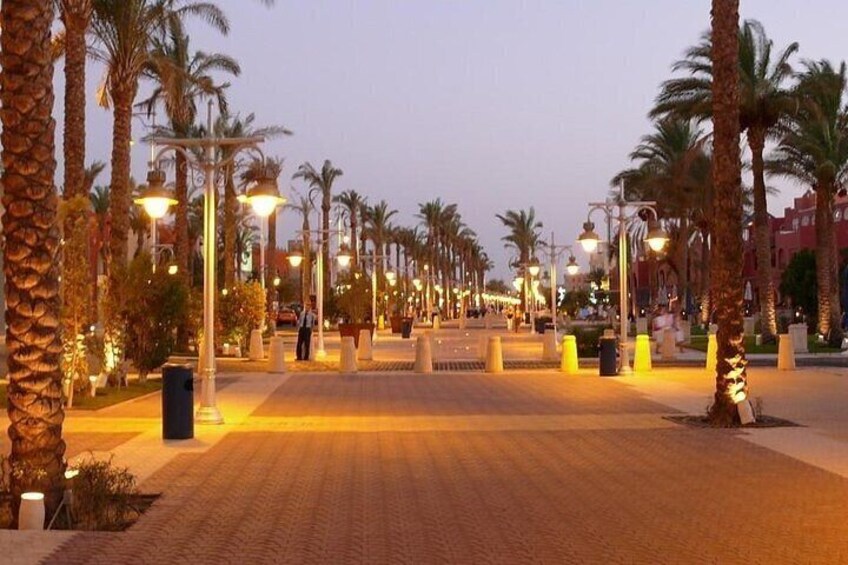 Private City Tour & Parasailing With Private transport - Hurghada