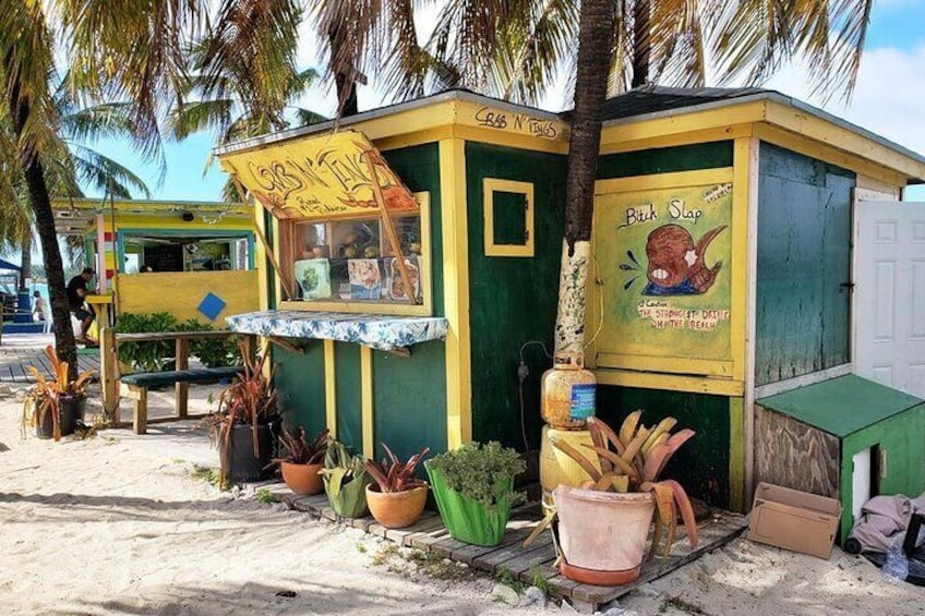 Island Stroll in historic Nassau