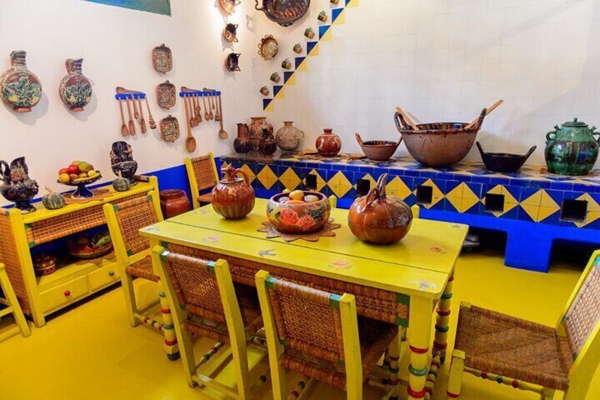 Xochimilco and Coyoacan and Frida Kahlo Museum optional