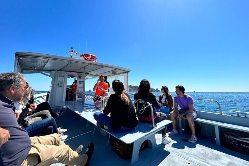 Boat Tour Around the Medes Islands and the Foradada Rock
