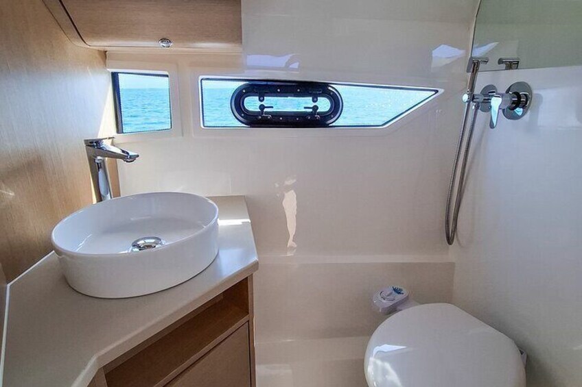  Luxury Private tour on the Kavi 9 Yacht 2025