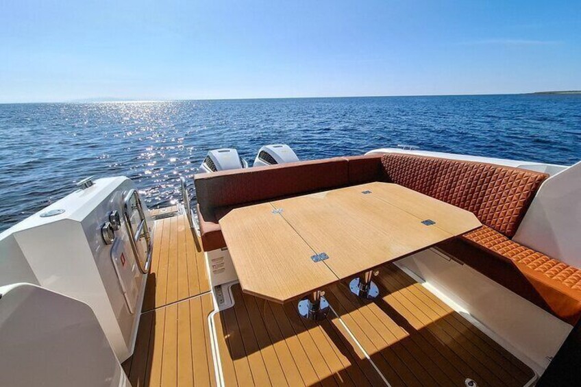 Luxury Private tour on the Kavi 9 Yacht 2025