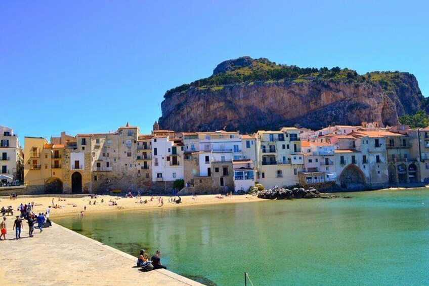 Hidden Gems Of Cefalù Quest Experience