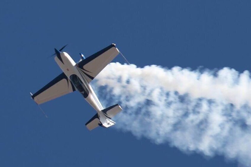 Extreme Aerobatics Experience in the Extra 330LX 