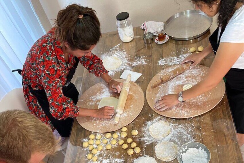Home Cooking Class: Make Traditional Baklava in Antalya