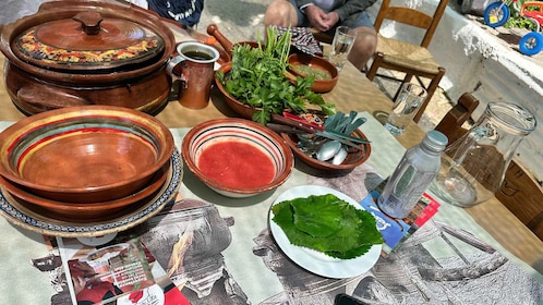 Chania Cretan Cooking & Dining Experience with Local Family