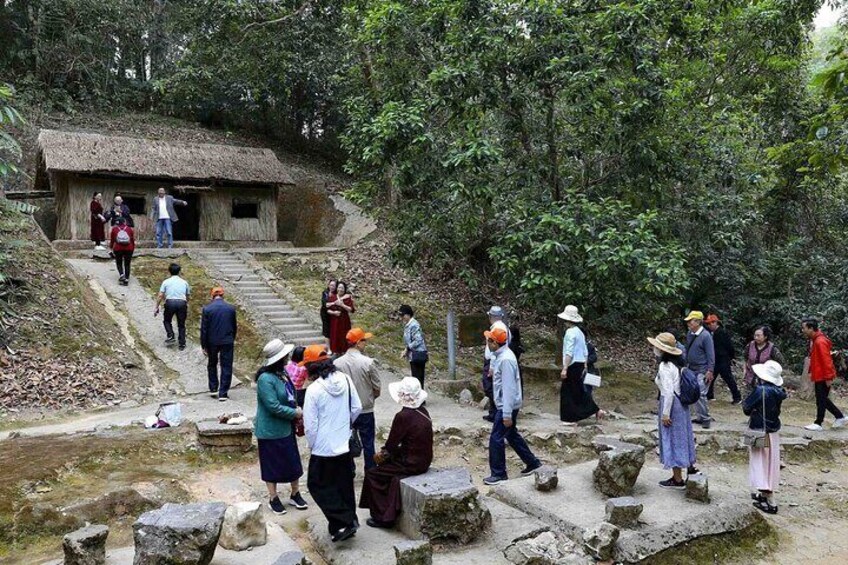 Battlefield Tour of Dien Bien Phu by Jeep