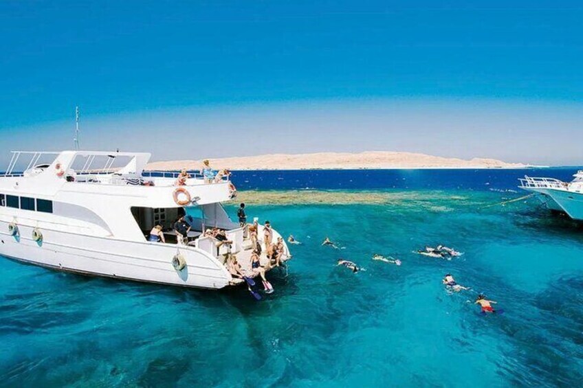 Paradise Hula Hula Island Snorkeling Sea Trip & Lunch in Hurghada