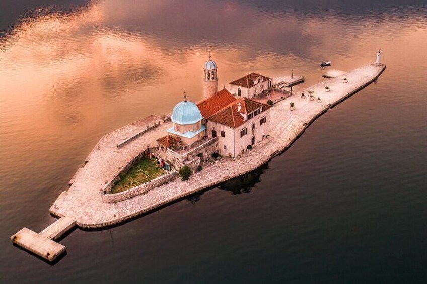 Our Lady of the Rocks