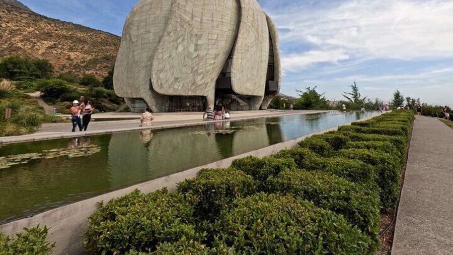 Bahá’í Temple