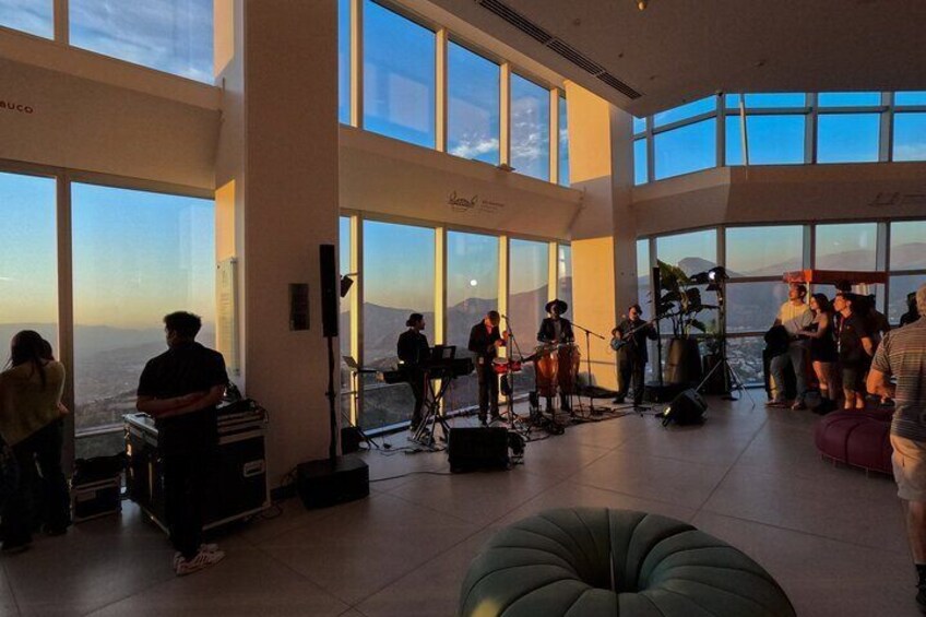 Sky Costanera