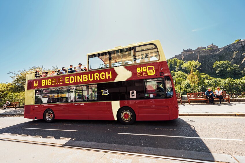Big Bus Edinburgh Hop on Hop off