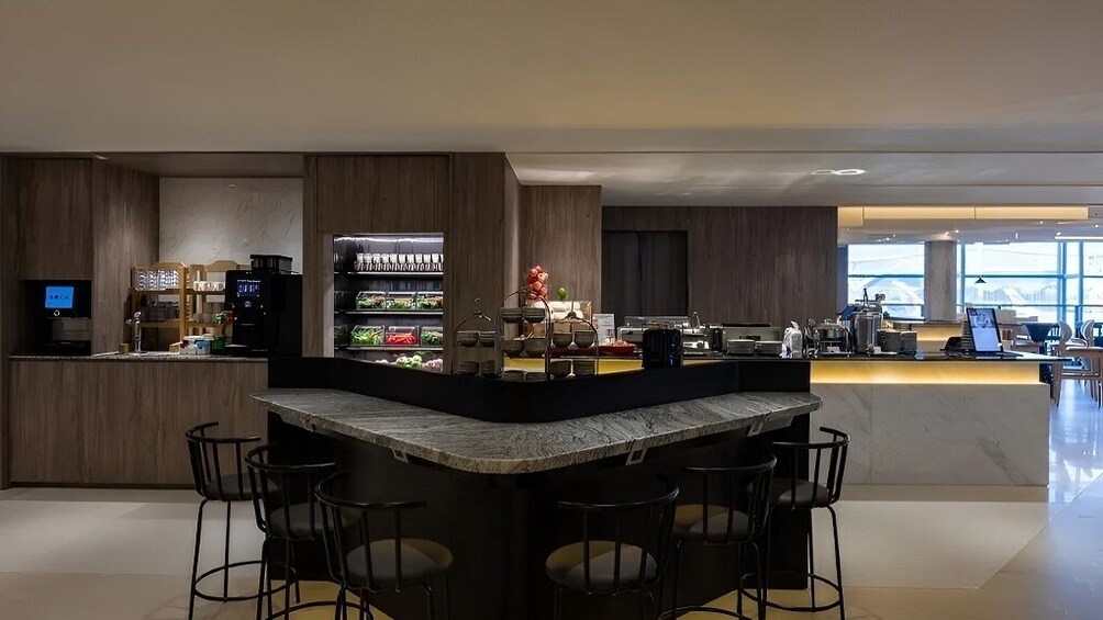 Plaza Premium Lounge - Hong Kong International Airport Terminal 1