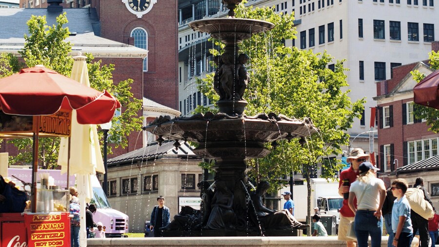Boston Freedom Trail History and Food Tour
